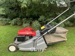 Honda HRB425c Self Propelled Petrol Lawn Mower