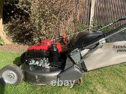 Honda HRH536 Pro Self Propelled Petrol Lawn Mower 2017