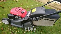 Honda HRX426 Self Propelled Lawnmower