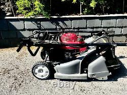 Honda HRX426 Self propelled Petrol lawn mower
