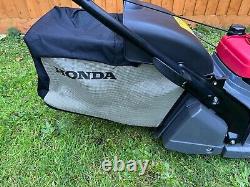Honda HRX426QX Self-Propelled Petrol Lawnmower