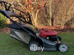Honda HRX426c Self Propelled Petrol Lawn Mower