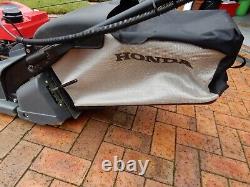 Honda HRX476-QYEJ 47CM self powered rear roller lawnmower May 2022