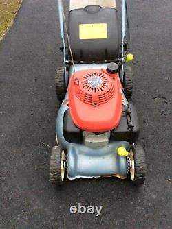 Honda Izy Lawnmower self propelled 16 cut Collection Only