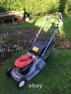 Honda Lawn Mower HRB425C self propelled with rear roller