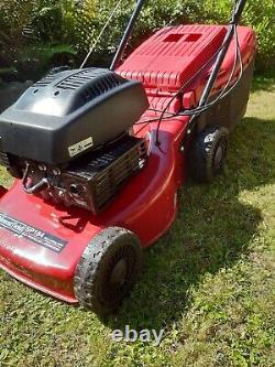 Mountfield Sp184 18inch self propelled petrol lawnmower in excellent condition