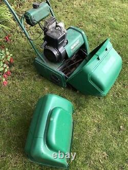 Qualcast Classic 35S Petrol Self Propelled mower With Spare Grass Box